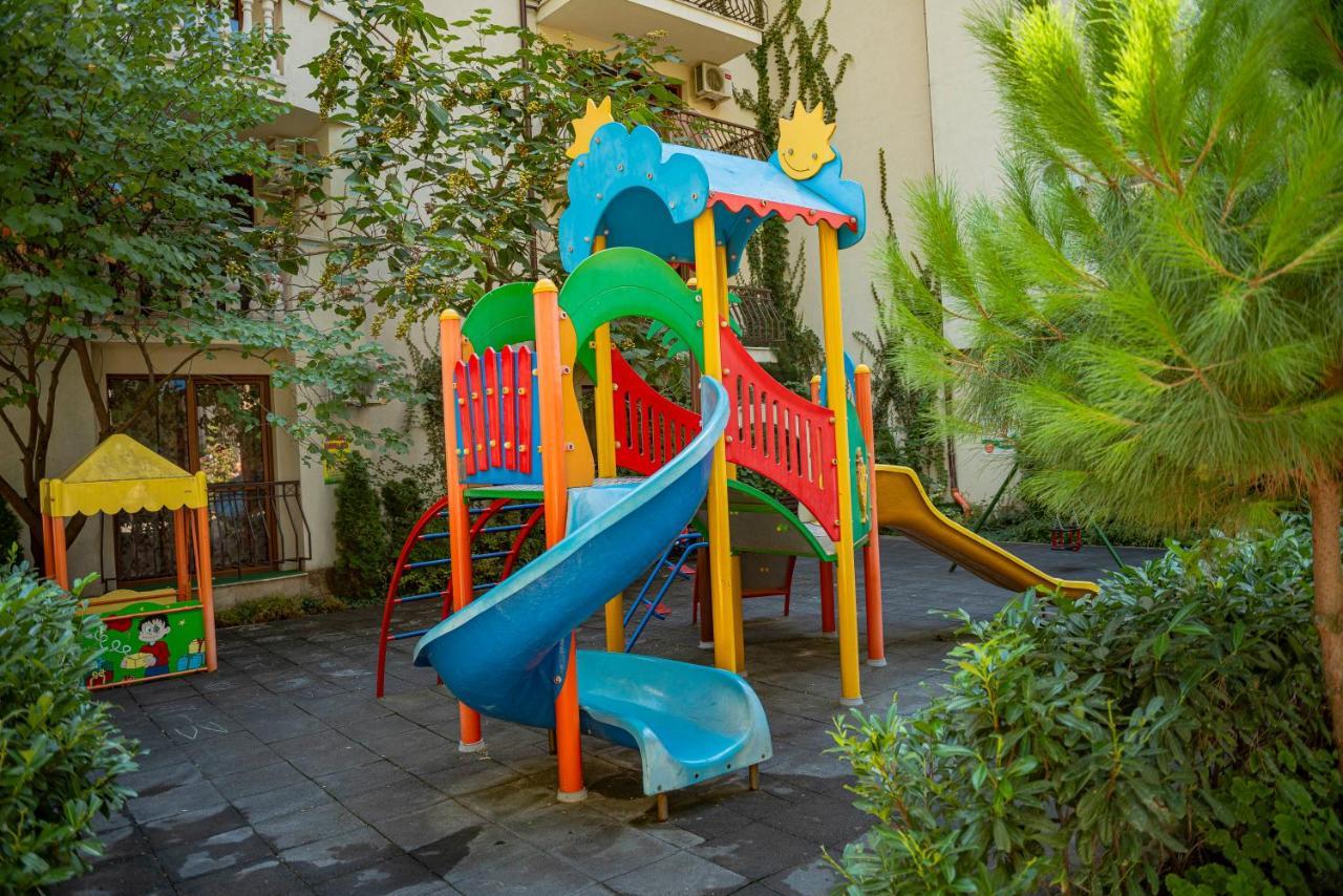Menada Apartments In Cascadas Sunny Beach Ngoại thất bức ảnh