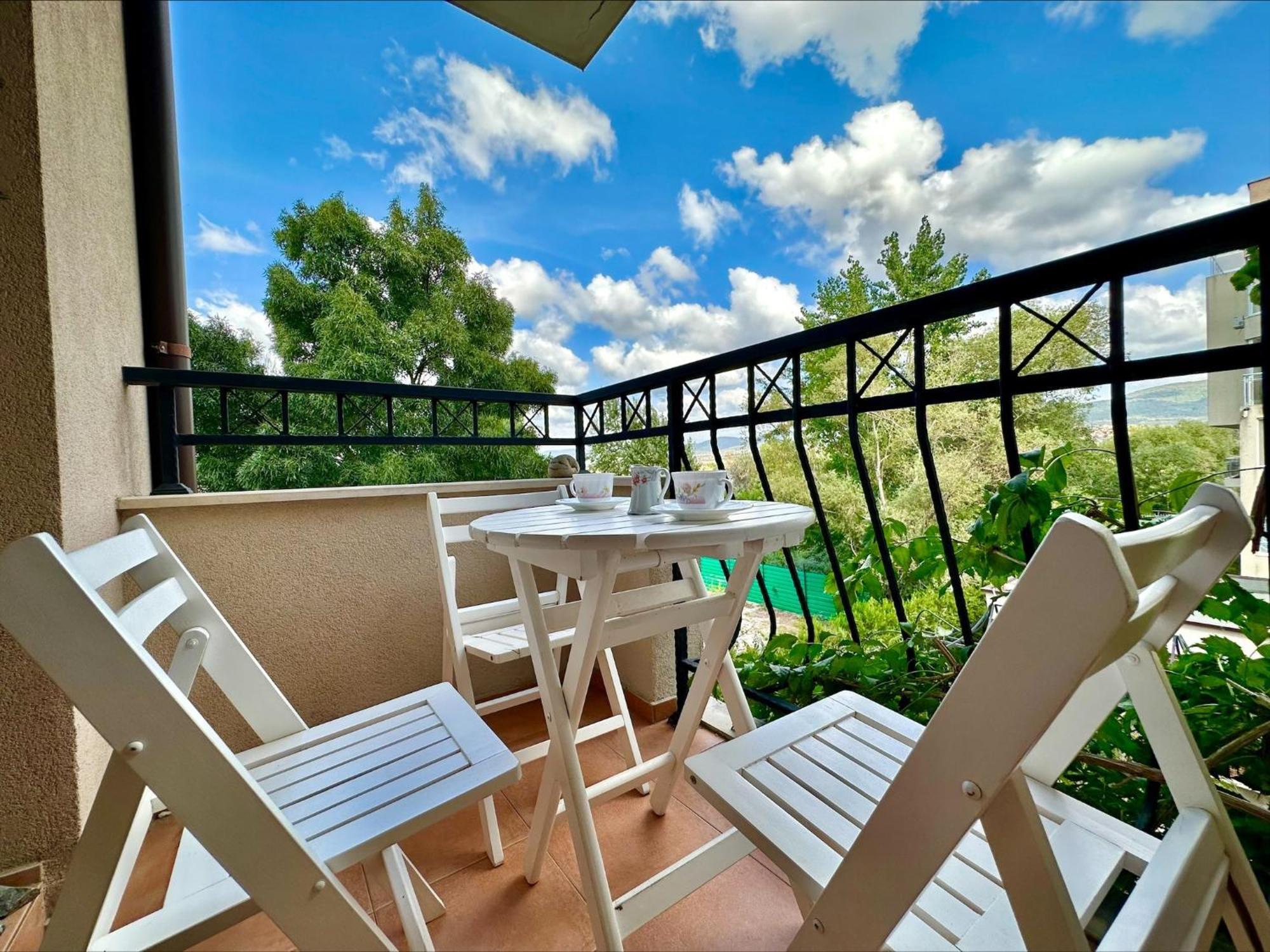 Menada Apartments In Cascadas Sunny Beach Phòng bức ảnh